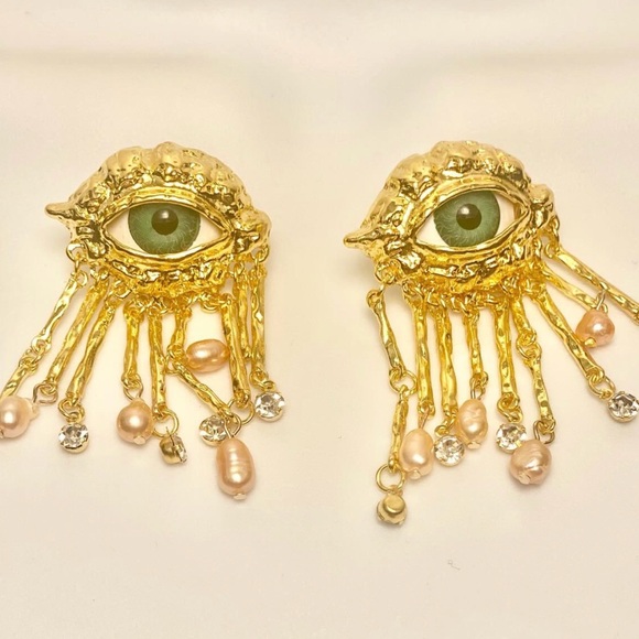 Lovers Eye Victorian Earrings, Women's Vintage Eye Earrings, Baroque-Style - Picture 4 of 13